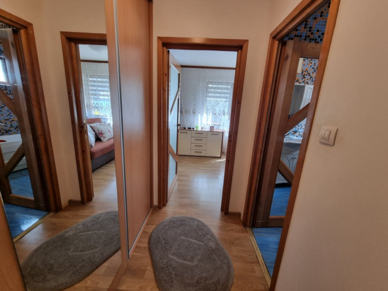 Apartament elegant - Cornisa Parter cu Balcon