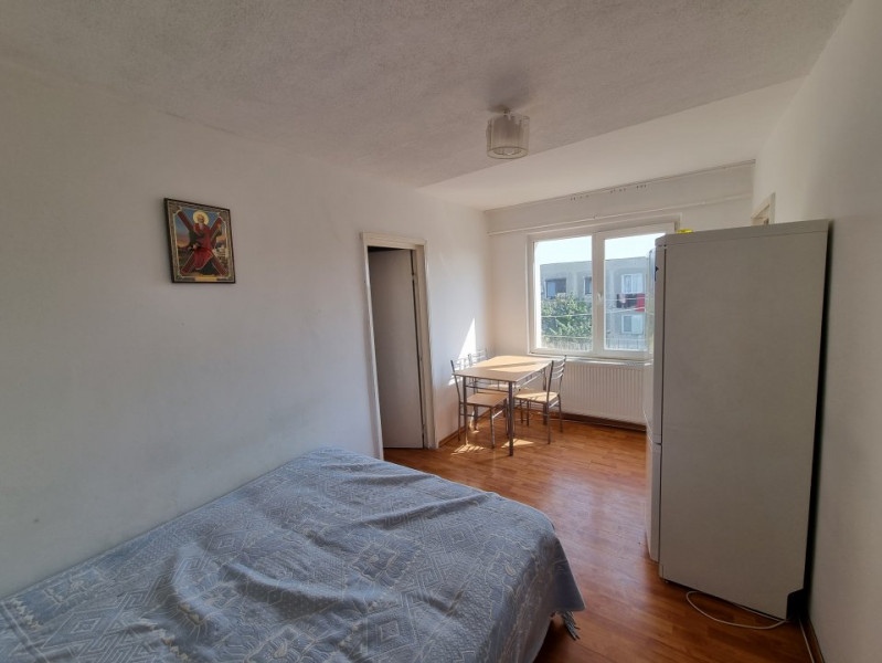 Apartament 2 camere de inchiriat 