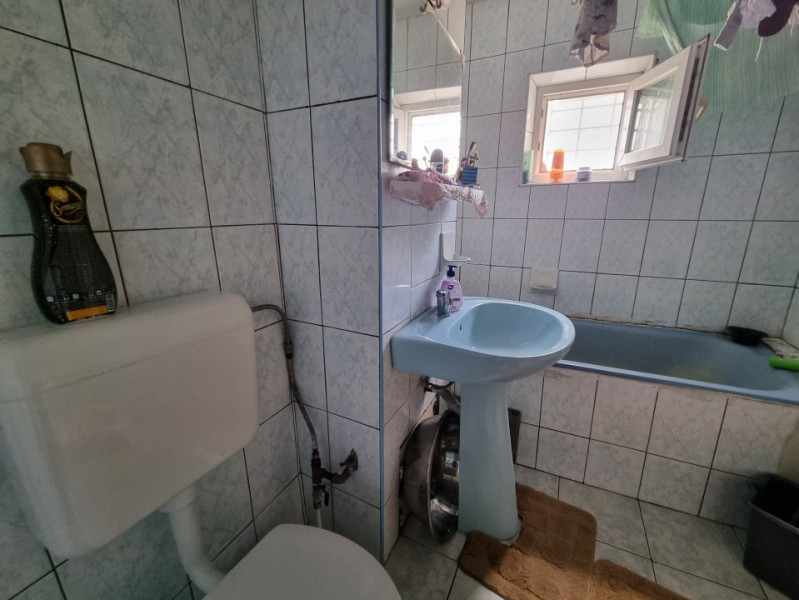 De Închiriat Apartament zona Selgros 