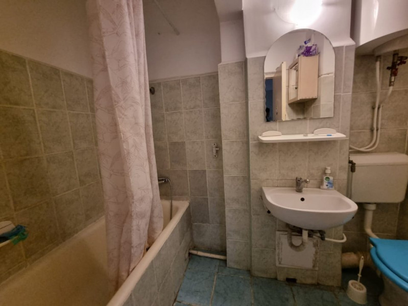 2 camere decomandate Mioritei