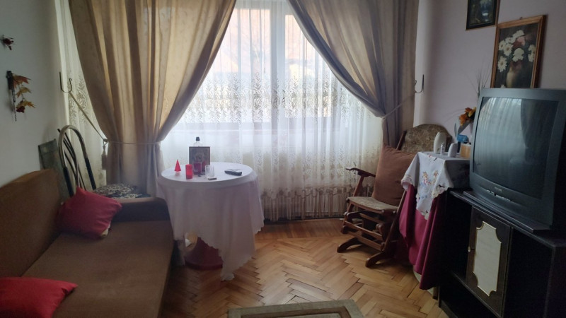 Apartament 2 camere /Poziționat Central (Se vinde mobilat)