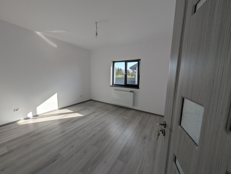 Casa 3 dormitoare- Lilieci # 5 minute de Arena Mall