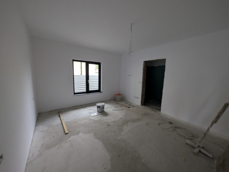 Casa premium! Hemeiusi 3 dormitoare,3 bai , terasa beci