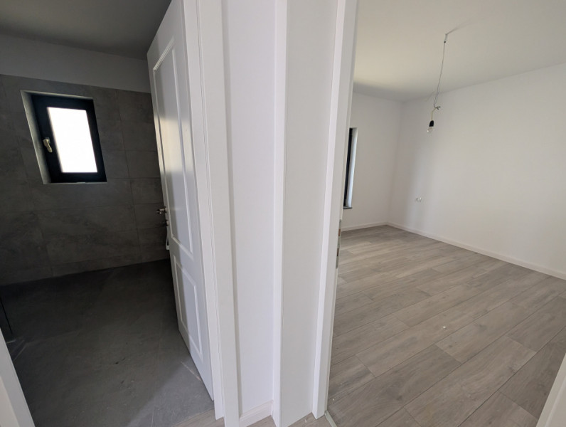 Casa premium! Hemeiusi 3 dormitoare,3 bai , terasa beci