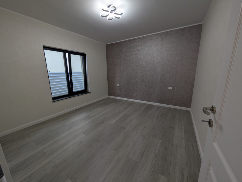Casa premium! Hemeiusi 3 dormitoare,3 bai , terasa beci
