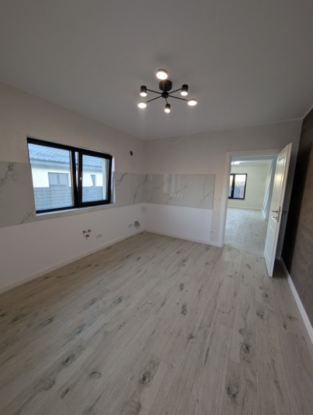 Casa premium! Hemeiusi 3 dormitoare,3 bai , terasa beci
