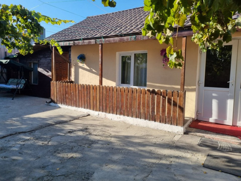 Casa Izvoare, teren 476mp 