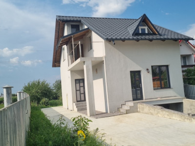 Casa Nicolae Balcescu teren 1000m ( schimb cu apartament + diferența)
