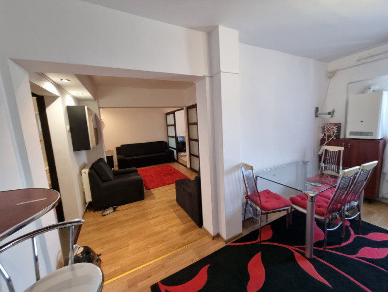 Liceul Patrascanu - apartament de 3 camere -Parcul Catedralei 