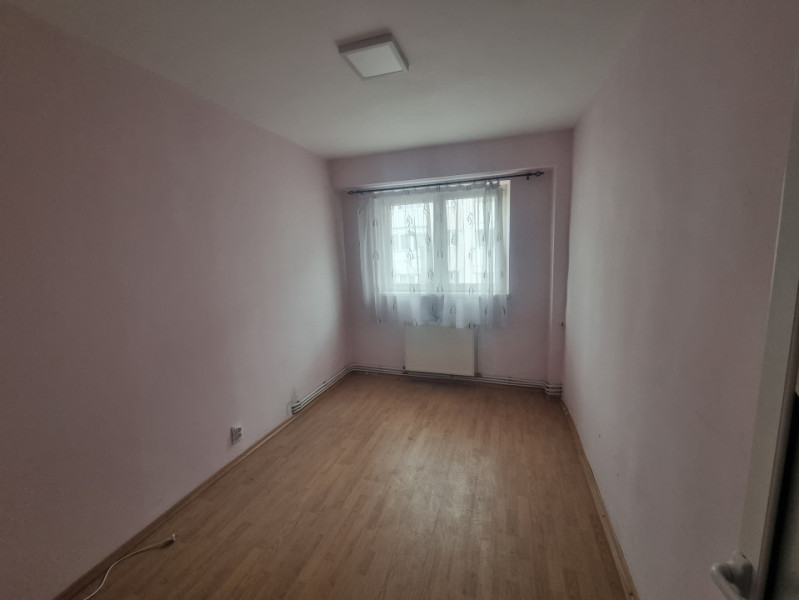 Apartament 3 camere decomandate, renovat- Parcul Nord