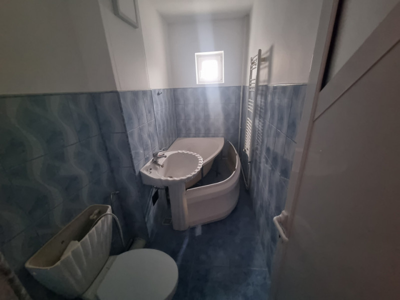 Apartament 3 camere decomandate, renovat- Parcul Nord