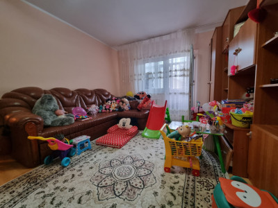 APARTAMENTUL CU JUCĂRII! 2 camere la etajul 1, Școala Miron Costin 