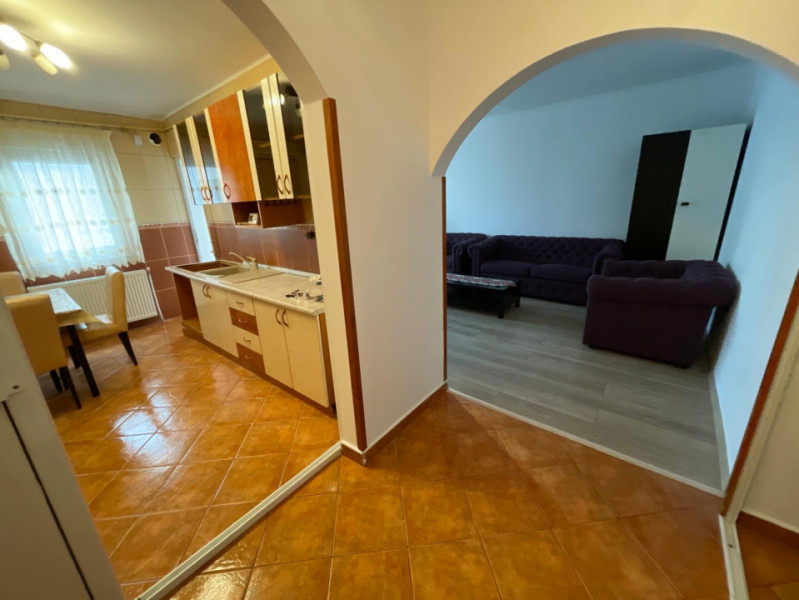 Apartament 3 camere decomandate, Parcul Nord, etaj 3