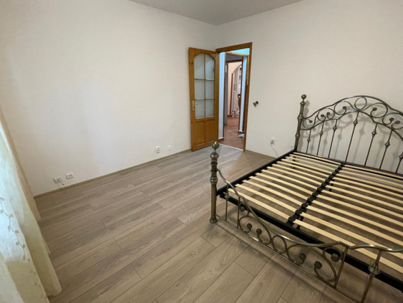 Apartament 3 camere decomandate, Parcul Nord, etaj 3