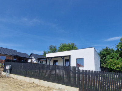 Casa Mărgineni -Trebes încălzire pardoseala,  toate utilitățile, finalizata 2025