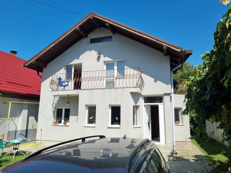 Vilă Șerbănești- 5 camere- 700 mp teren