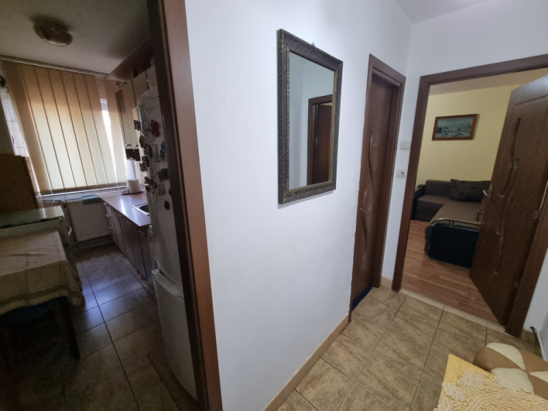 Apartament Tic-Tac, Panselelor etaj 2