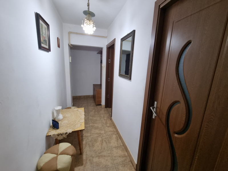 Apartament Tic-Tac, Panselelor etaj 2