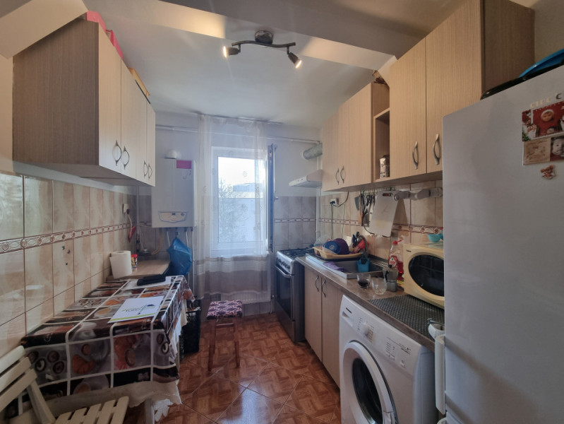 Apartament 2 camere, renovat, mobilat-utilat- Milcov 