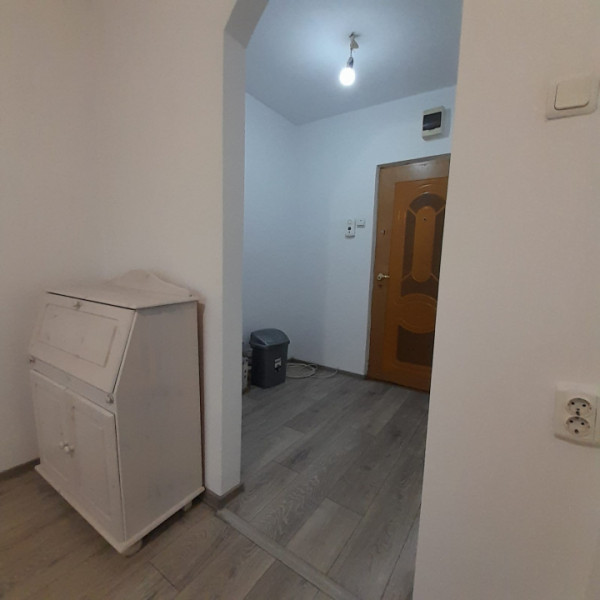 Garsoniera Piatra Neamț- Nicolae Iorga 52, Profi + loc parcare