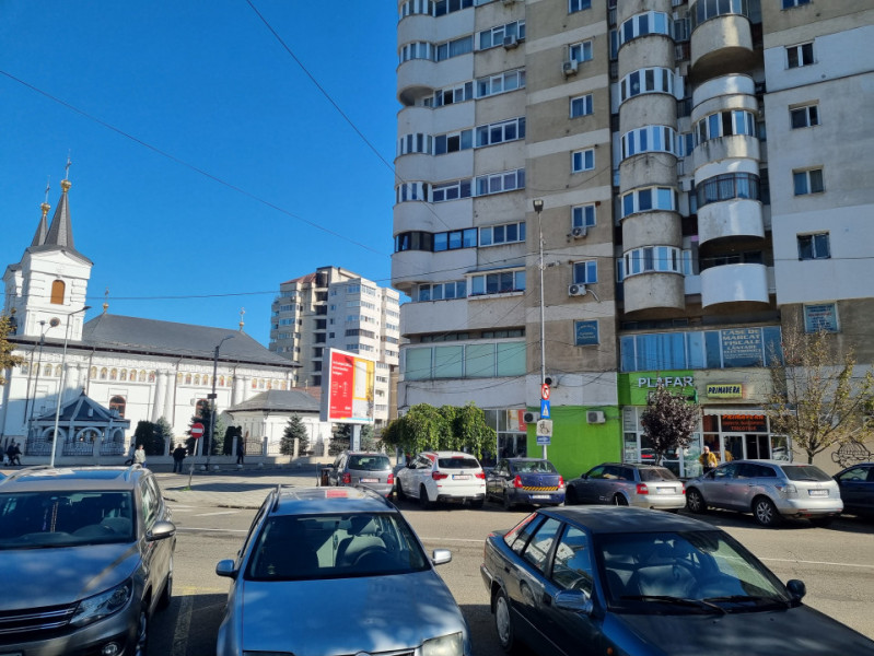 Spatiu comercial Bacau Mihai Viteazu 1