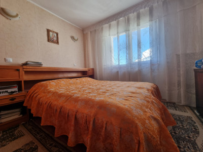 Apartament 3 camere decomandate, două băi- Mioriței 