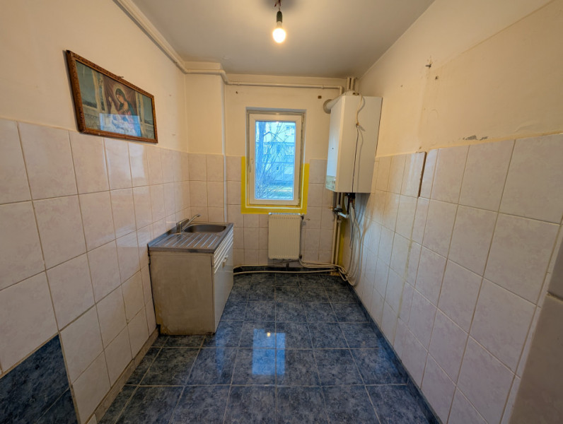 Apartament 2 camere, Posta Mioriței parter + balcon