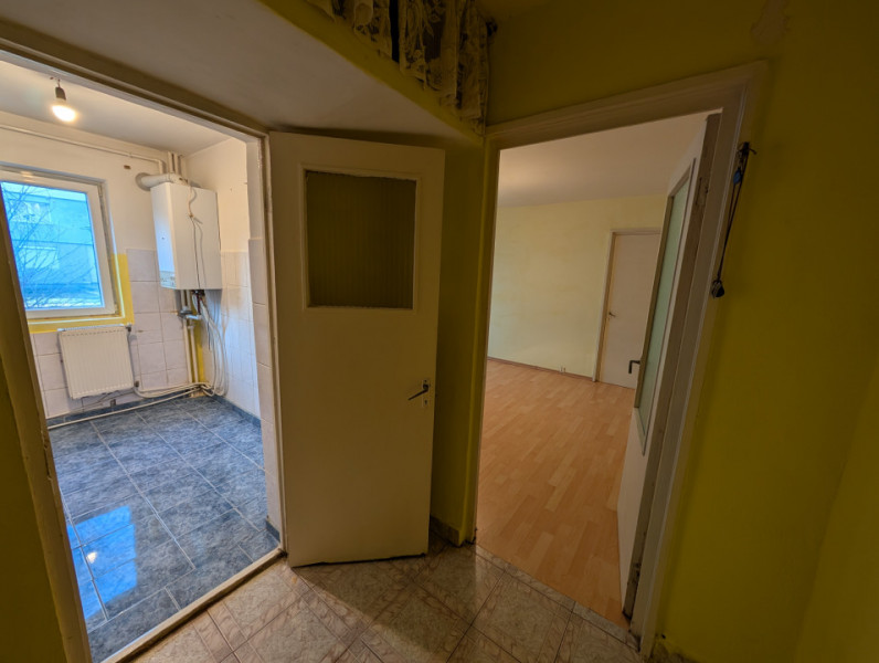 Apartament 2 camere, Posta Mioriței parter + balcon