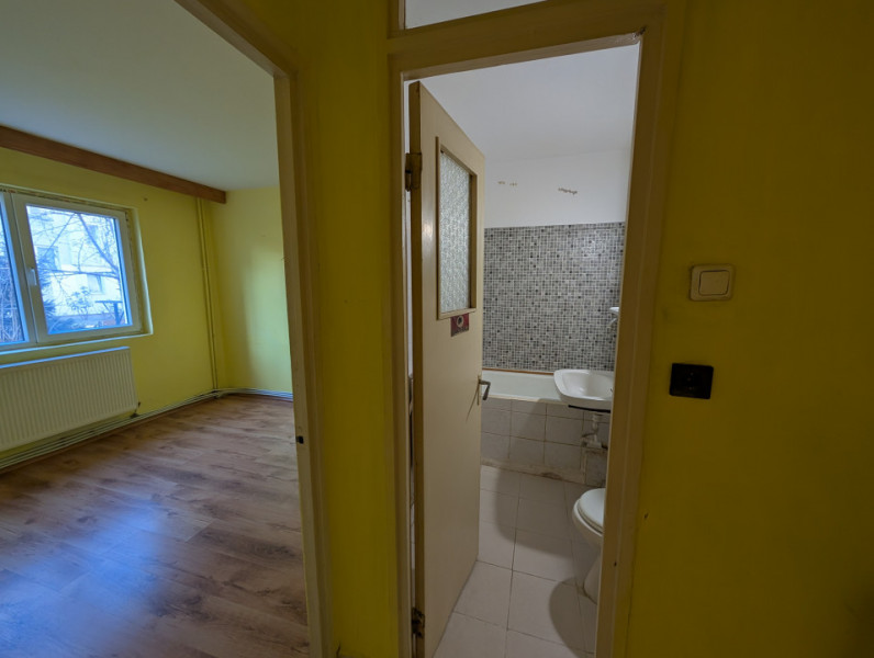 Apartament 2 camere, Posta Mioriței parter + balcon