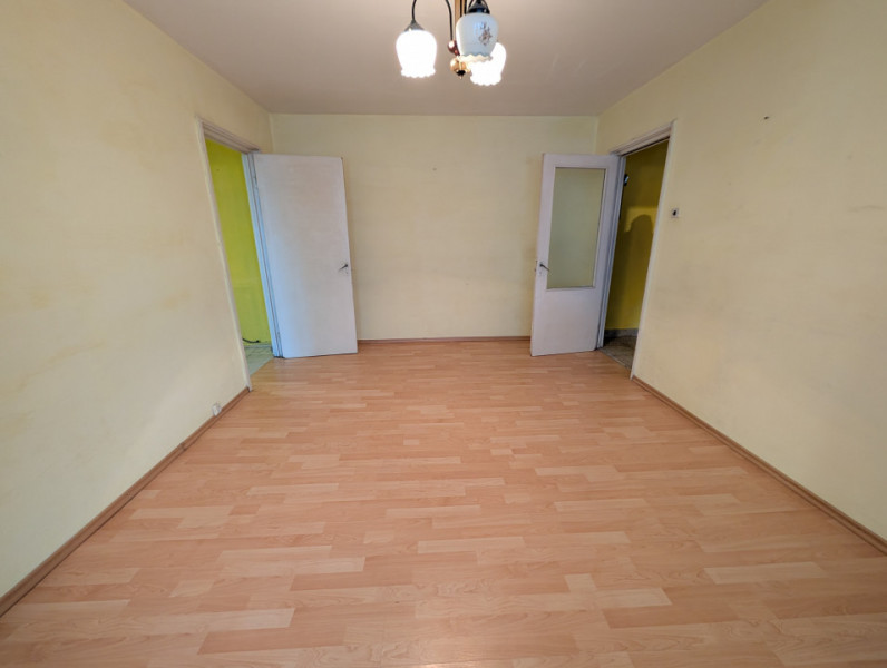 Apartament 2 camere, Posta Mioriței parter + balcon