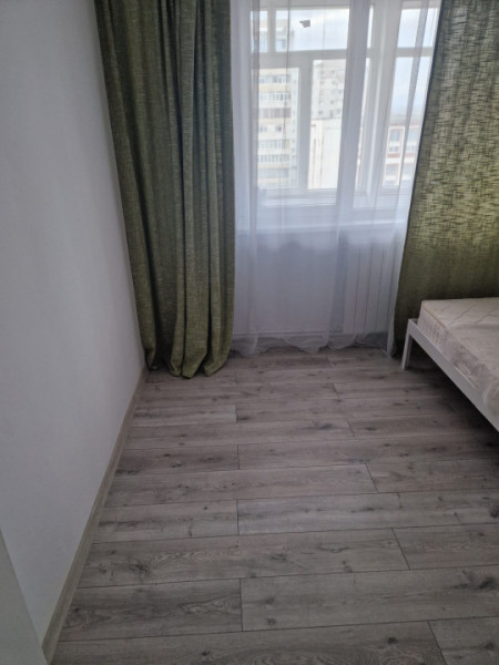 Orizont! 2 decomandate, renovat, centrala, balcon