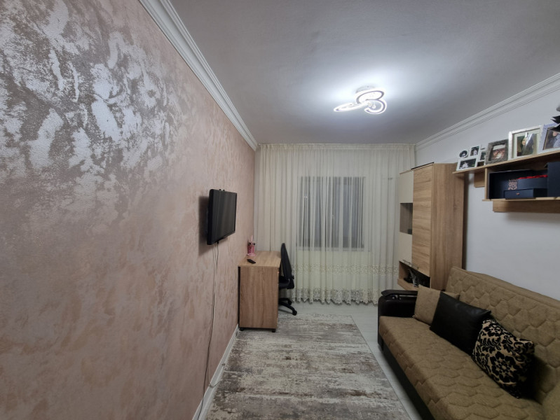 Apartament 3 camere-etaj 1- renovat 2024- Școala Mihai Drăgan 