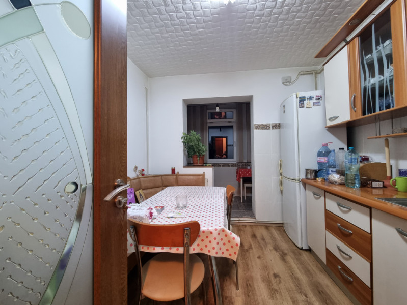 Apartament 2 camere decomandate/ spațios/ Arena Mall/ 22 Decembrie 