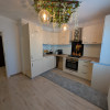 Renovat, 2 camere decomandate - 64 mp , etaj intermediar, Nord