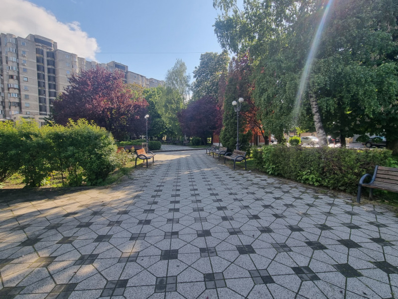 Parcul Trandafirilor- Ultracentral- 2 camere- bloc din 1986