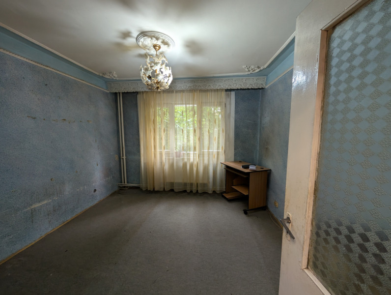 Apartament 3 camere-Alecu Russo - etajul 1