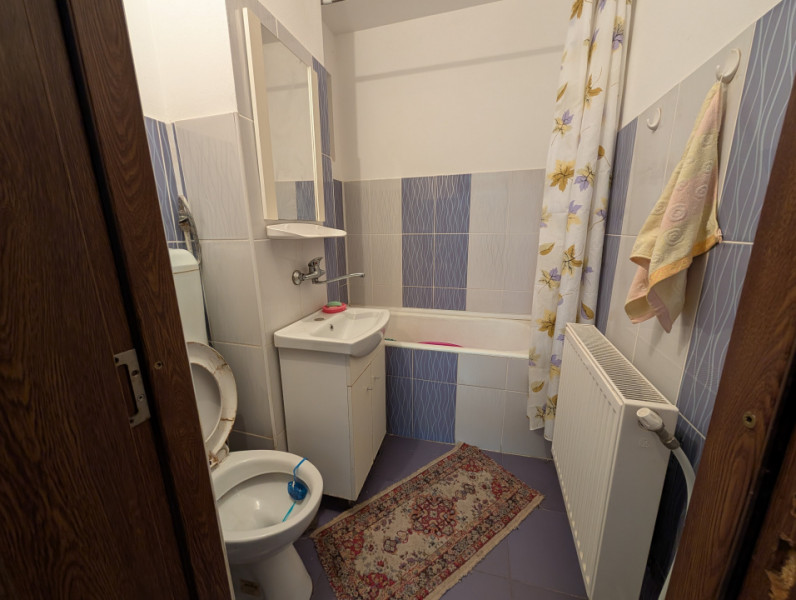 Apartament 3 camere-Alecu Russo - etajul 1