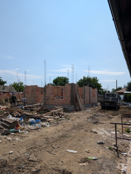 Zonă rezidențială Lilieci - Vila noua finalizare decembrie 2025