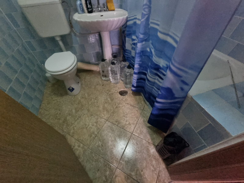 Zona Orizont- 2 camere decomandate- pentru birou sau salon