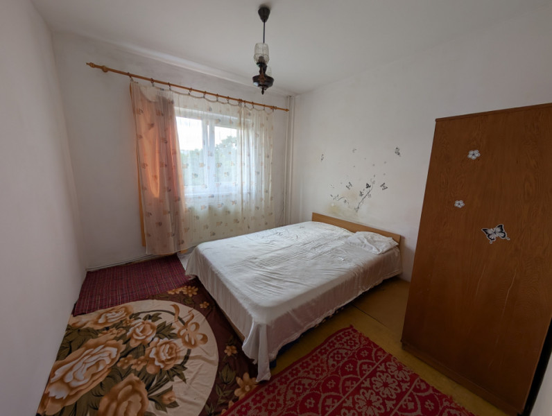 Apartament 3 camere zona Mioriței -Gradinita Lizuca