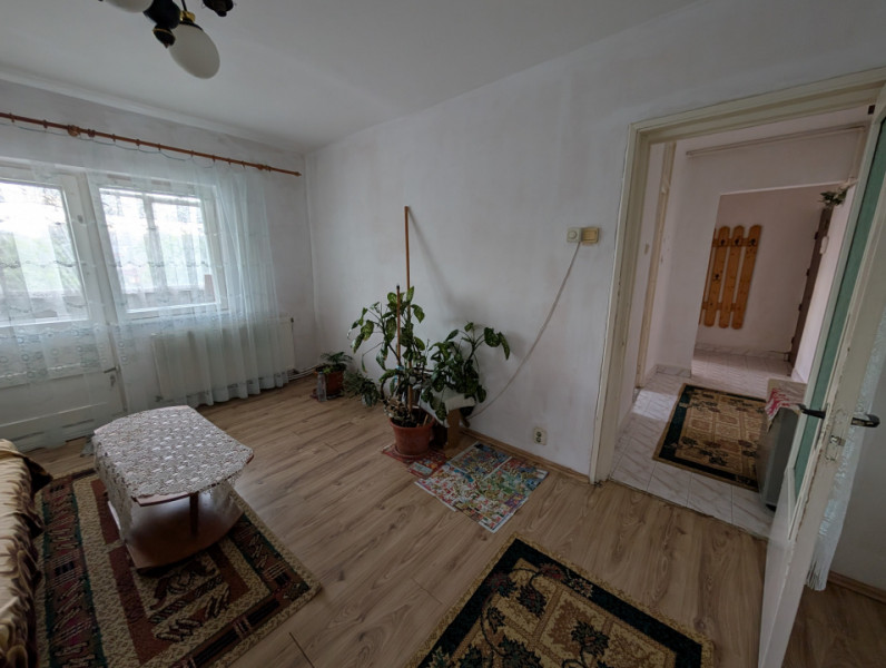 Apartament 3 camere zona Mioriței -Gradinita Lizuca