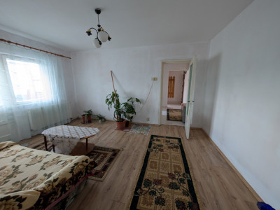 Apartament 3 camere zona Mioriței -Gradinita Lizuca