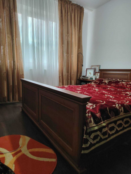 Alecu Russo- Vila Royal-2 camere-etaj 1- mobilat și utilat 