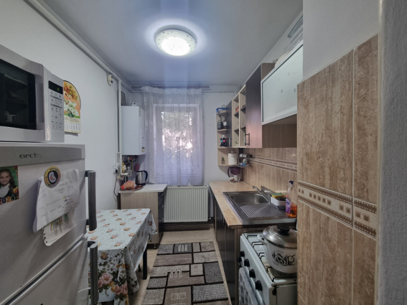 Zona Banca Națională- Ap. 2 camere, cu vedere la teii infloriți 
