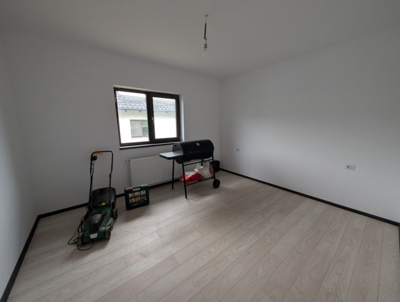Casa noua 2024 Hemeius - Primărie 