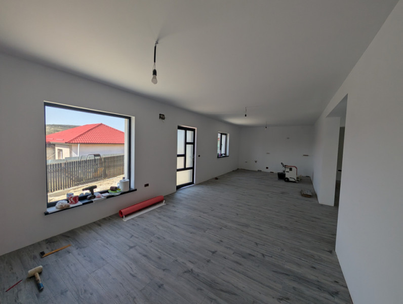 Casa Mărgineni - încălzire pardoseala,  toate utilitățile, finalizata 2025