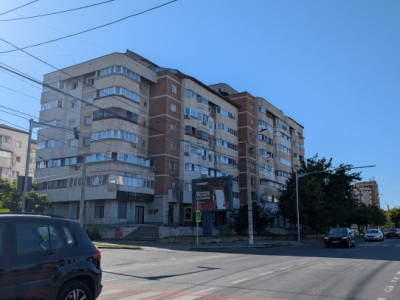 Stefan cel Mare - Aral, etaj intermediar bloc pe cadre, 77mp