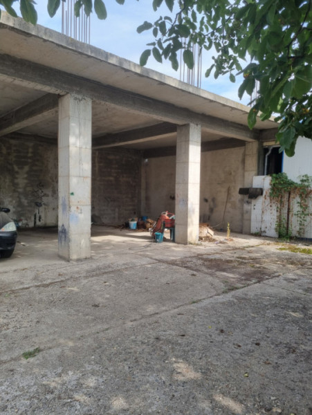 Hala Izvoare - Spalatorie - service auto