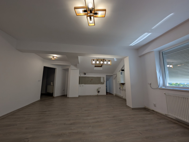 Apartament 77mp, SIF-Primarie, Universitatea George Bacovia,  