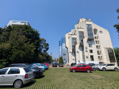 Apartament 77mp, SIF-Primarie, Universitatea George Bacovia,  